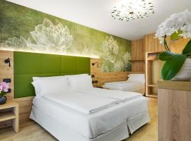 Residence Hotel Miralago, beach hotel in Pergine Valsugana