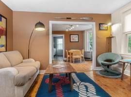 East end. Walk to food, beer and downtown fun., apartment in Portland