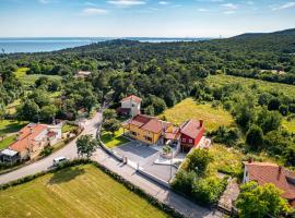 Agriturismo Rouna, villa en Duino