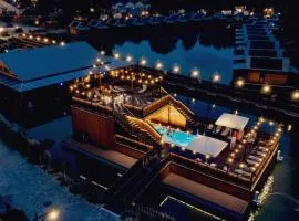 Western Camp Resort、ザトルのグランピング施設