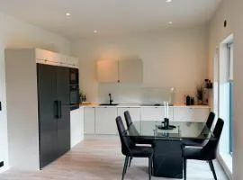 Modern Haug Retreat, Brand New Apartment from 2024