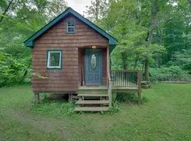 Tranquil Creekside Cabin in Dutch Country!