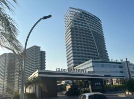 Grand Sapphire Casino 21 studio、Iskeleのホテル