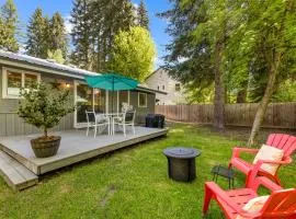 New! Break at 208, walk to lake, park, downtown, hospital - pet-friendly