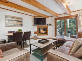 Lodge at Lionshead 120, hotel in Vail