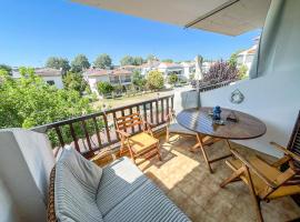 Steve's Siviri's Apartment, hotel em Siviri