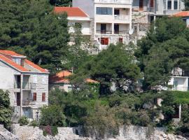 Apartments by the sea Sobra, Mljet - 600, hotel in Babino Polje