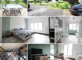 3 chambres - Très grand jardin privée - Terrasse Privée - Garage vélo et moto - Parking voiture privée dans la propriété - Géré par Presta-Zen'Services