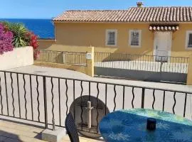Appartement vue mer Aiguebelle