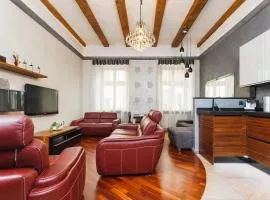 Royal Red Suite - Design Stay for 4 - Kazimierz