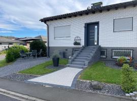 Ferienwohnung Steinstraß Nähe Nürburgring, hotel Kelbergben