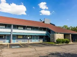 Super 8 by Wyndham Cincinnati-Springdale OH