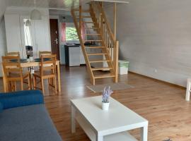 Nowa Siesta Camp Łeba – hotel w mieście Nowęcin
