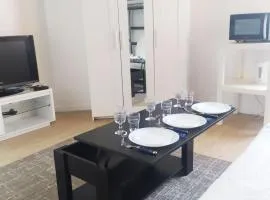 Charmant Studio au Calme Proche Rer Stade de France Paris