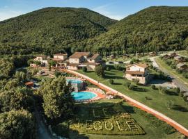 Resort Le Tegole, serviced apartment in Riparbella