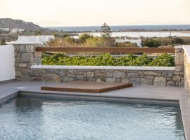 Velonis Villa with private pool and sea view, ξενοδοχείο στην Αγία Άννα Νάξου