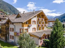 Active Hotel Gran Zebru', hotel a Cogolo