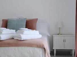 Maison Angelina - Elegante Casa Vacanze in Puglia con Charme e Comfort, hotel v destinaci Grumo Appula