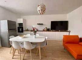 Kery House Calme et proche du Centre