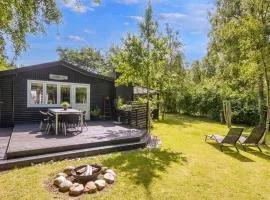 5 person holiday home in Thyholm-By Traum