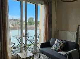 Appartement F3 - Calme, meublé et chaleureux