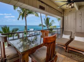 Ocean-front penthouse, sunsets, whales, surfers! Newly remodeled!, apartmán v destinaci Kailua-Kona