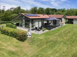 Lovely Home In Højslev With Wifi