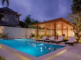 Ratan Uluwatu Hotel and Villas