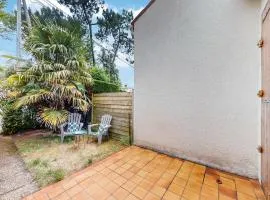 Stunning Home In Saint-Georges-De-Didon
