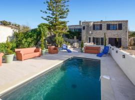 Pet Friendly Apartment, hotel in Pianottoli-Caldarello