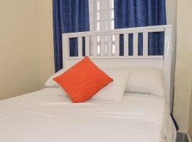 g and m luxe Abode, hotel com estacionamento em Nyeri