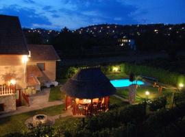 "Togetherness" Comfortable holiday residence，位于韦伦采的酒店