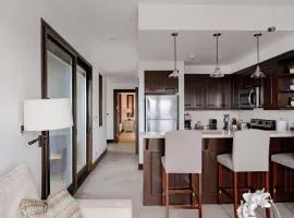 360 Splendor 406-Ocean View Condo With Breakfast