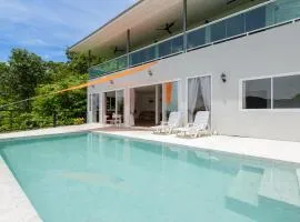 4 bed rooms sea view villa with pool