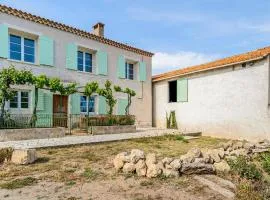 3 Bedroom Gorgeous Home In Mouriès