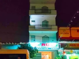 Nhà Nghỉ 80