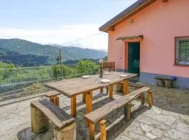 2 Bedroom Lovely Home In Tribogna