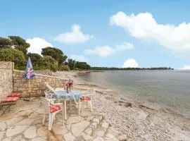 2 Bedroom Nice Home In Sveti Ivan