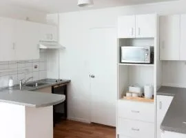 Cute one bedroom near Waterview