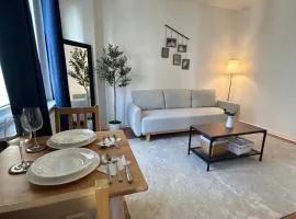 Luxury ,2 Room, Elite Location, 2 LCD TV