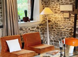 Minimaliste contemporain house - hot tub - sauna, hotel in Blainville-sur-Mer