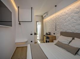 Levantes Luxury Suites I, luxury hotel in Tinos Town