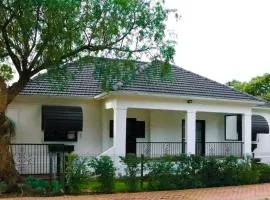 Villa Des Roses