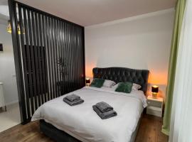 Uve Residence & Spa, hotel com piscinas em Piatra Neamţ