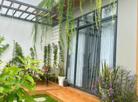 Á Châu homestay, family hotel in Ấp Thanh Sơn (1)