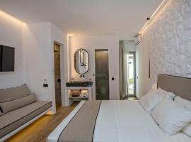 Levantes Luxury Suites II, luxe hotel in Tinos Town