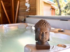 La Wodapalousa, Surf & Crossfit Guesthouse, 800m from Beach