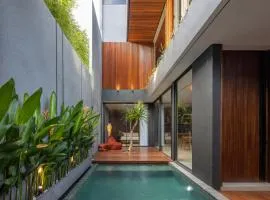 ALENY Vila by VoLa