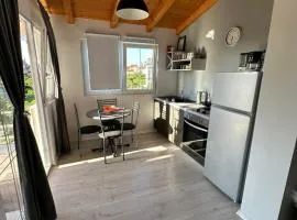 Studio apartment in Trpanj with terrace, air conditioning, WiFi, washing machine 4199-5