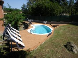 Apartamentos la Francesa – apartament w mieście Santa Pau